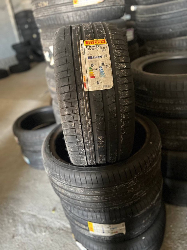 لاستیک پیرلی سایز 275/30R21 گل P-ZERO PZ4 ران فلت تاریخ 2025 (یک جفت)